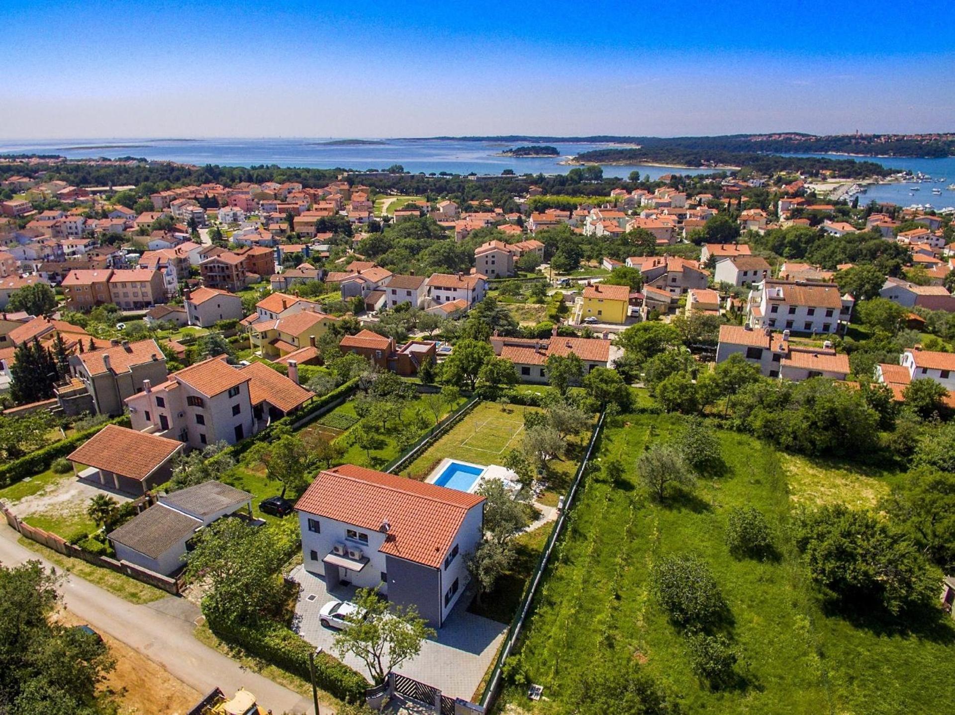 Ferienhaus Mit Privatpool Fuer 8 Personen Ca 200 Qm In Medulin, Istrien Suedkueste Von Istrien Kültér fotó